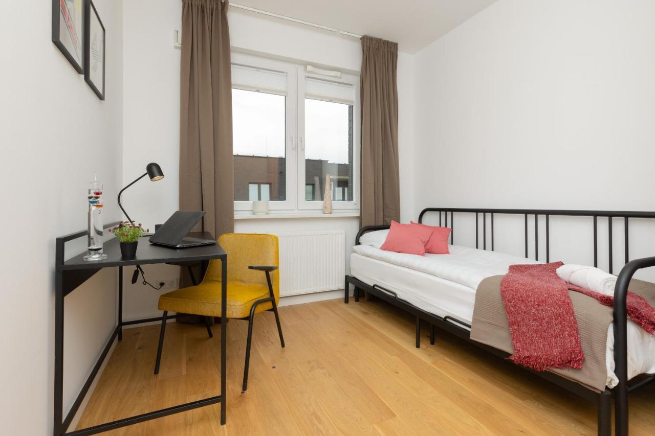 Trendy & Spacious 3-Room Apartament Warsaw Wilanow By Noclegi Renters Экстерьер фото